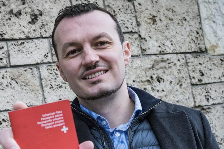 Un Kosovar socialiste souhaite moderniser notre pays arriéré